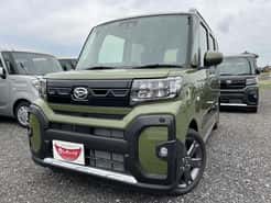 ダイハツ タント 三郷インター店  緑 CVT 排気量660cc 2WD