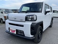 ダイハツ タフト 三郷インター店  白 CVT 排気量660cc 2WD