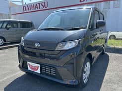 ダイハツ ムーヴ 越谷バイパス店  黒 CVT 排気量660cc 2WD
